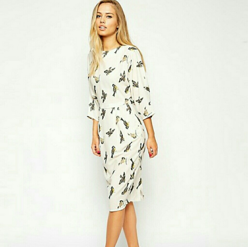 LOOKING FOR THIS DRESS asos bird print pencil
