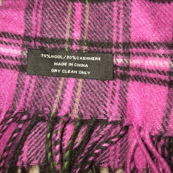 Coach scarf - Picture 3 of 3