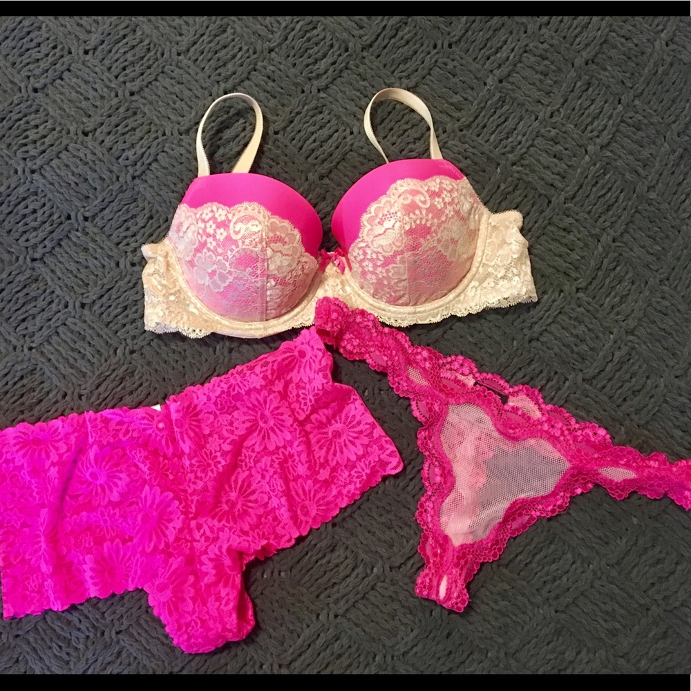 Victoria Secret 36C bra and 2 L panties