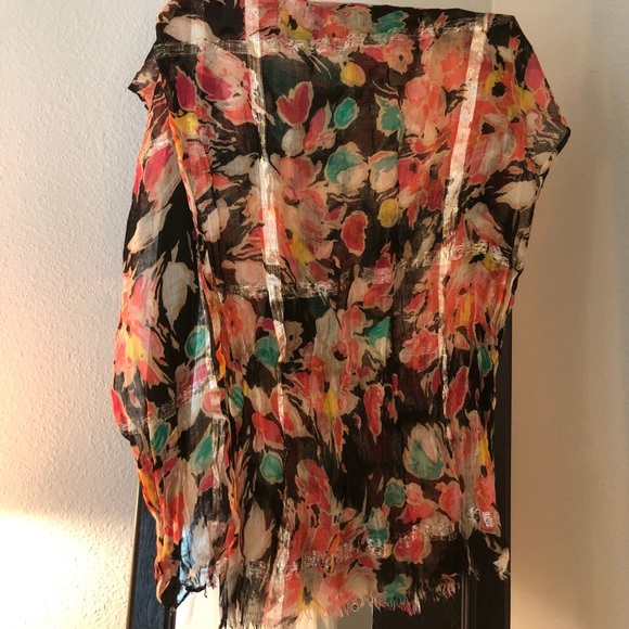 Scarf - Picture 1 of 1