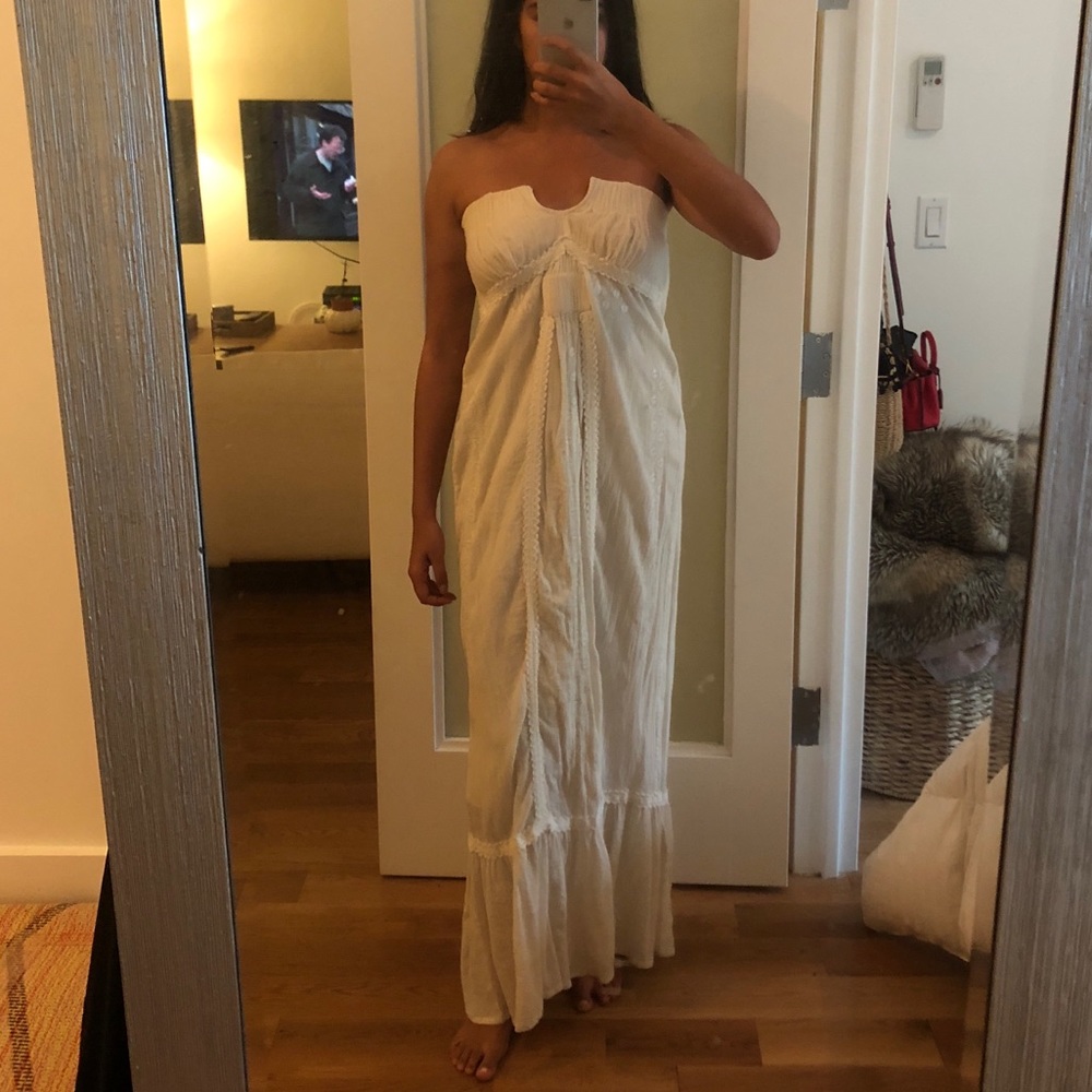 Embroidered strapless maxi dress