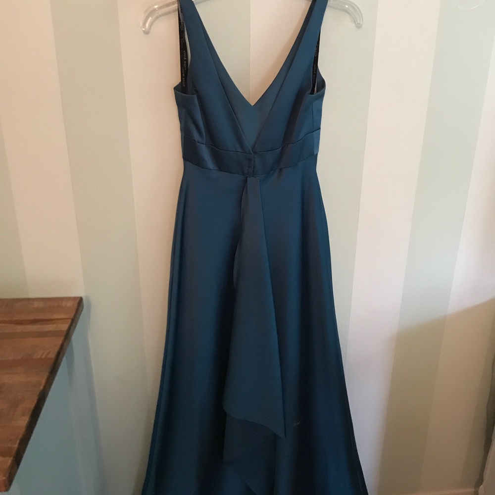 Gown - Picture 3 of 5