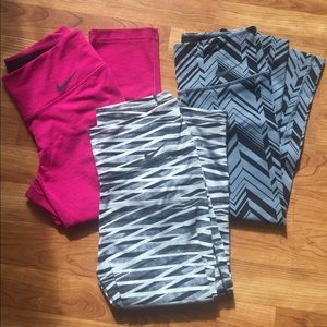 3 PAIRS of Nike crop leggings.