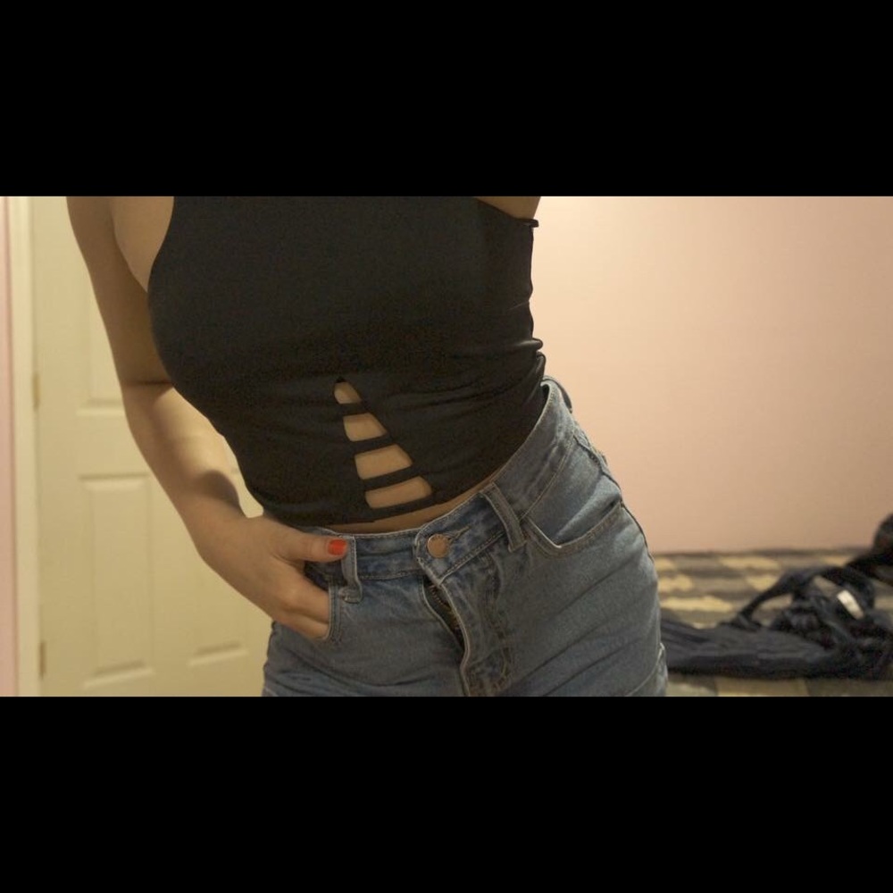 Crop top