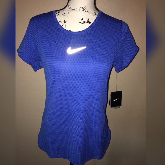 •NWT• Nike AeroReact deep royal blue running top - Picture 5 of 6