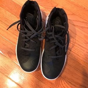 Boys Curry's 3 Under Armours