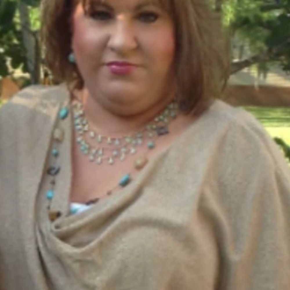 Meet your Posher, Cynthia