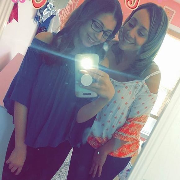 Meet your Posher, Stephanie at CaraGail'sCloset - Picture 2 of 3