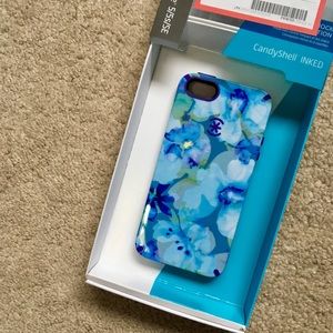 Speck floral phone case for an iPhone 5/5S