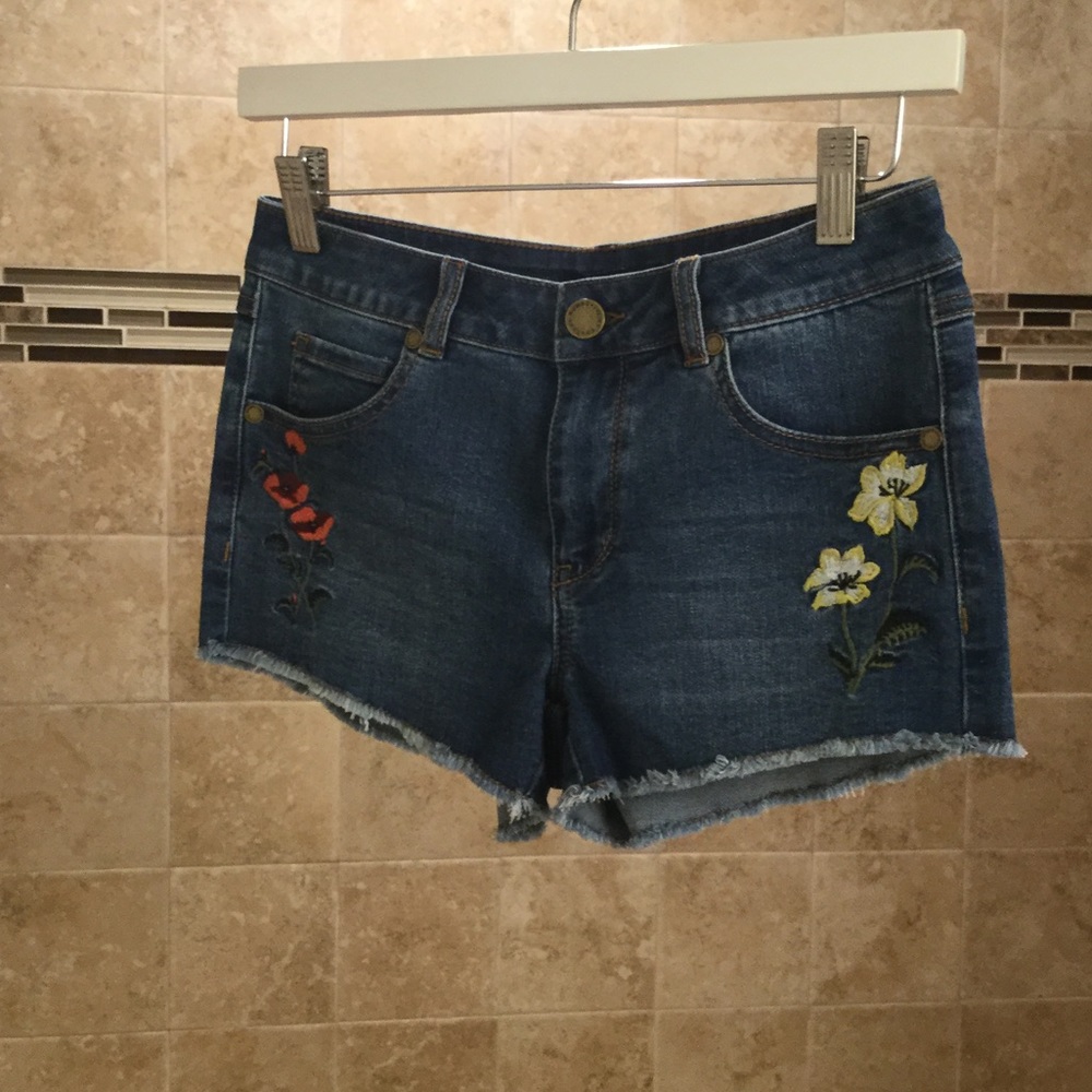 Romeo & Juliet Couture Shorts