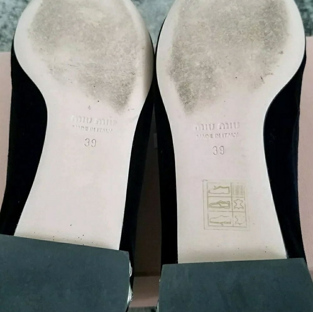 Miu Miu Crystal Velvet Bow Loafers - Picture 4 of 7