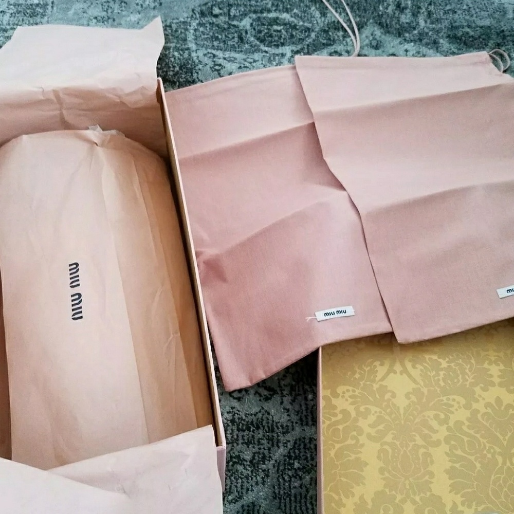 Miu Miu Crystal Velvet Bow Loafers - Picture 6 of 7