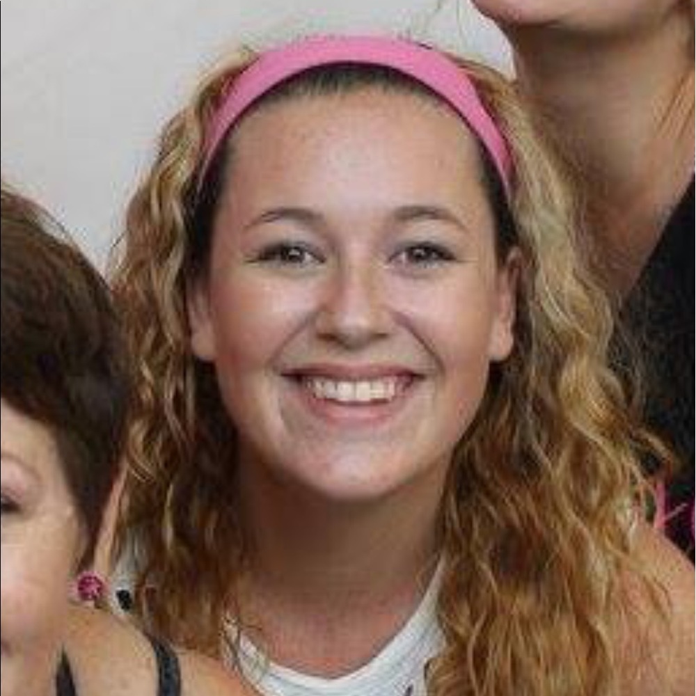 Meet your Posher, Hayley