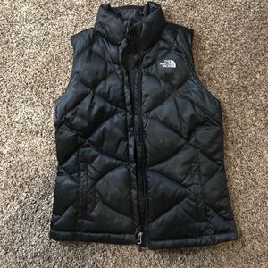 Woman’s Noth Face vest