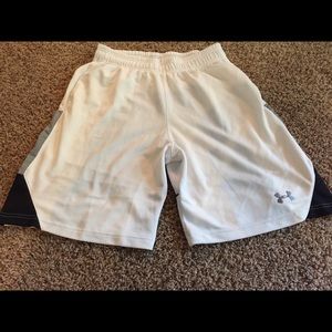 White underarmour basketball shorts