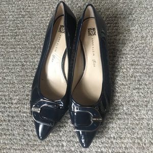 Anne Klein Kitten Heel- Navy/ Patent