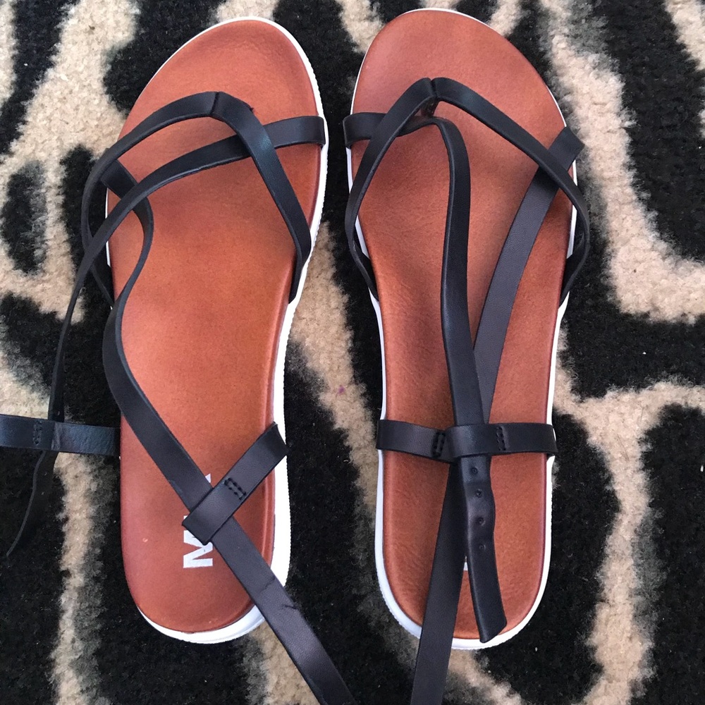 Black sandals