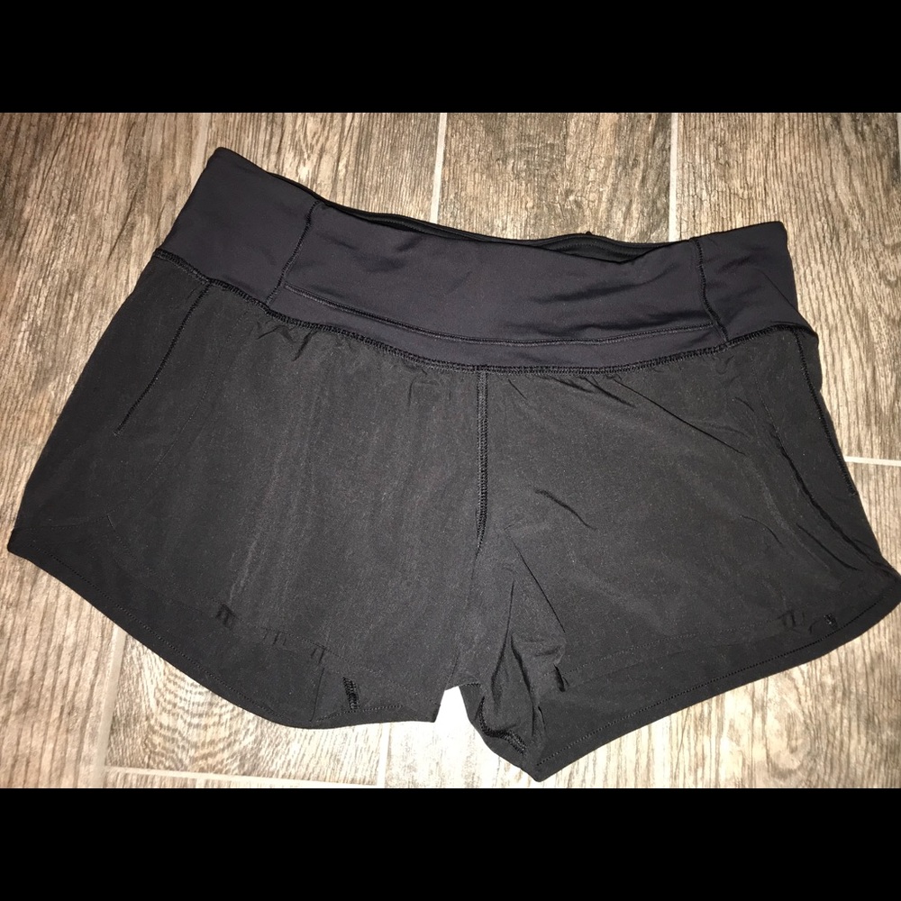 Black Lululemon running short