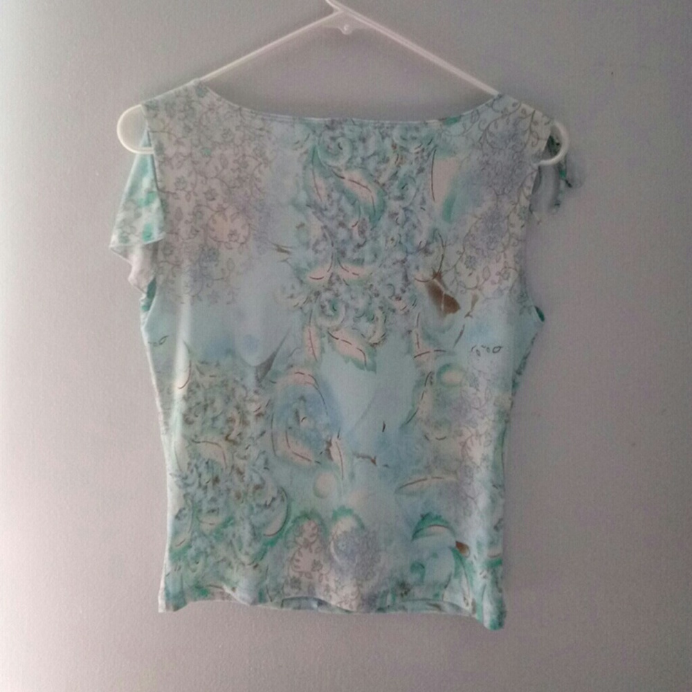 Blouse - Picture 2 of 3