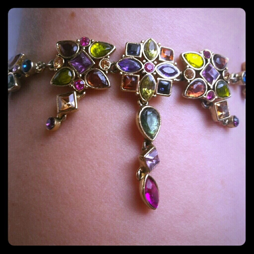 Jewel toned necklace