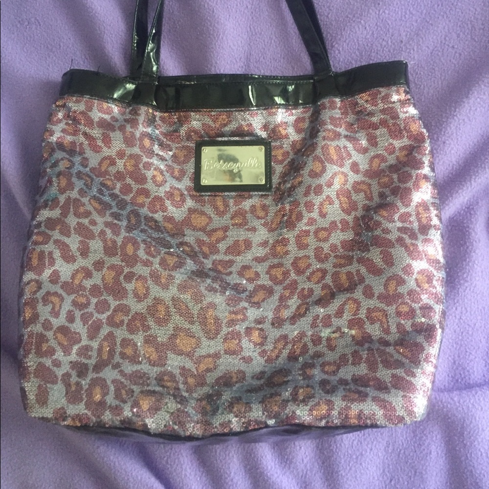 Sparkly Betseyville Purse