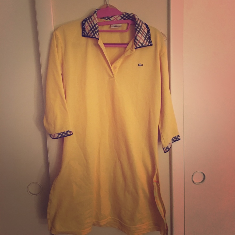 Lacoste dresse
