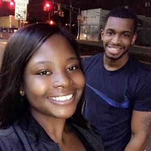 Meet your Posher, Derrick