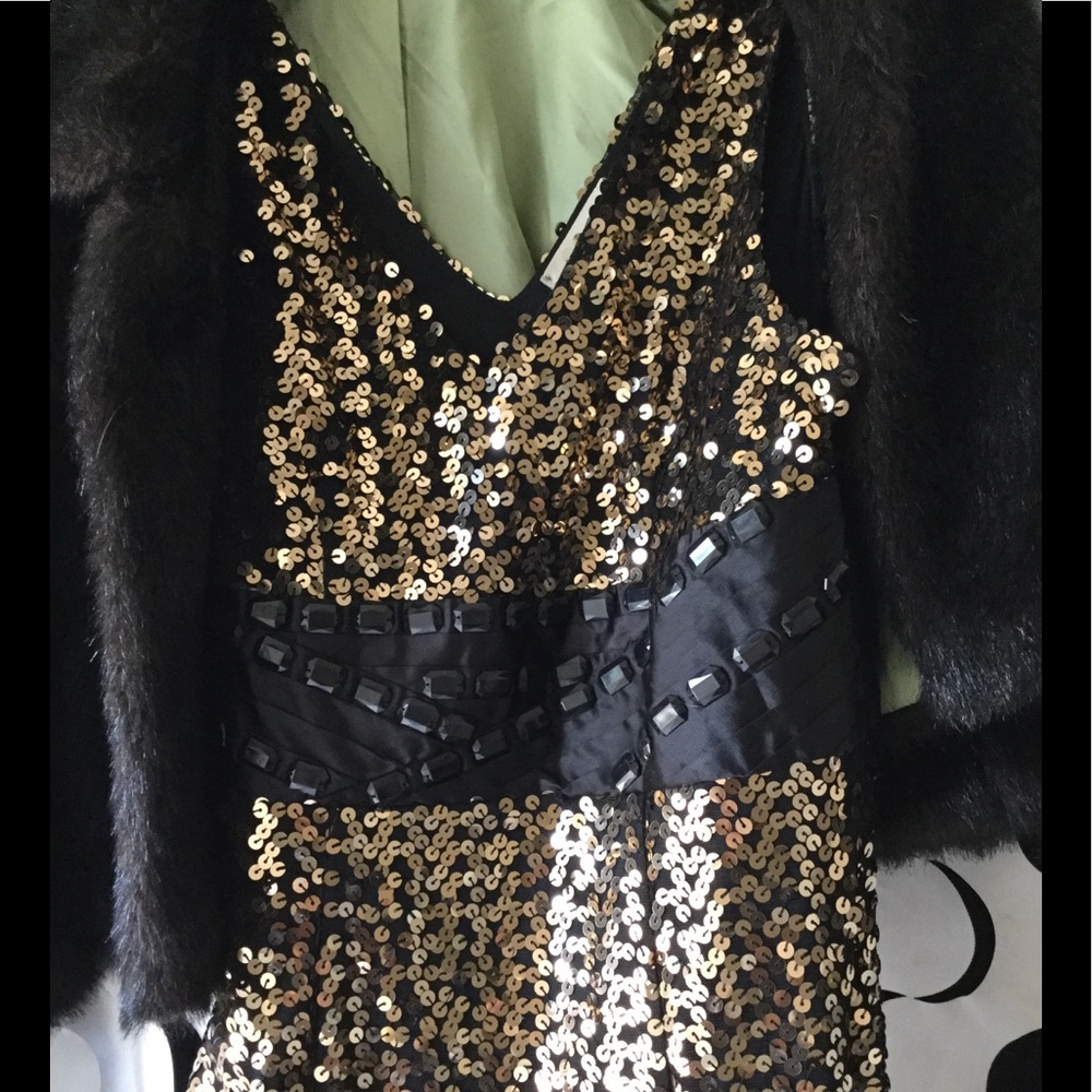 Party dress with lots of sequins