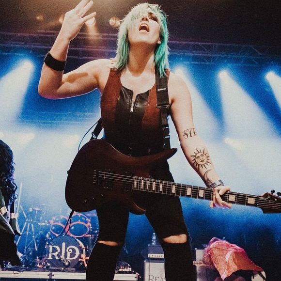 Meet your Posher, Shelby - Picture 1 of 1