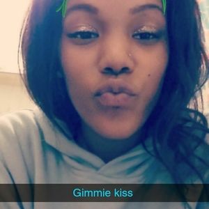 Meet your Posher, Jasmine