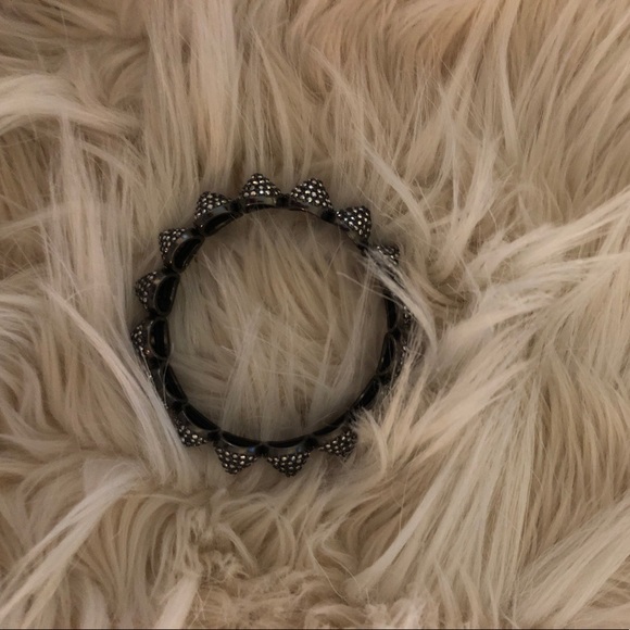 Bracelet - Picture 2 of 4