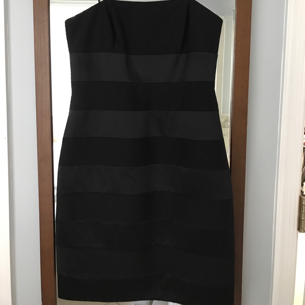 Size 0 laundry by design black cocktail dress