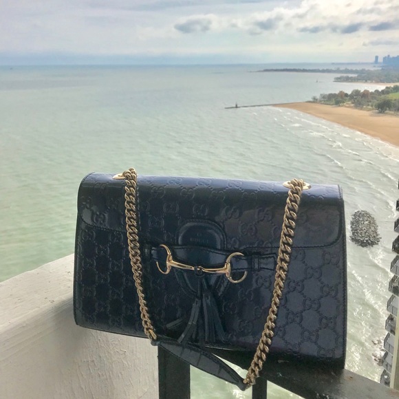 🚫⛔️SOLD⛔️🚫Gucci Emily guccissima metallic bag - Picture 2 of 8