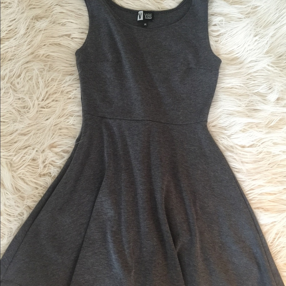 Pretty classy and girly dress