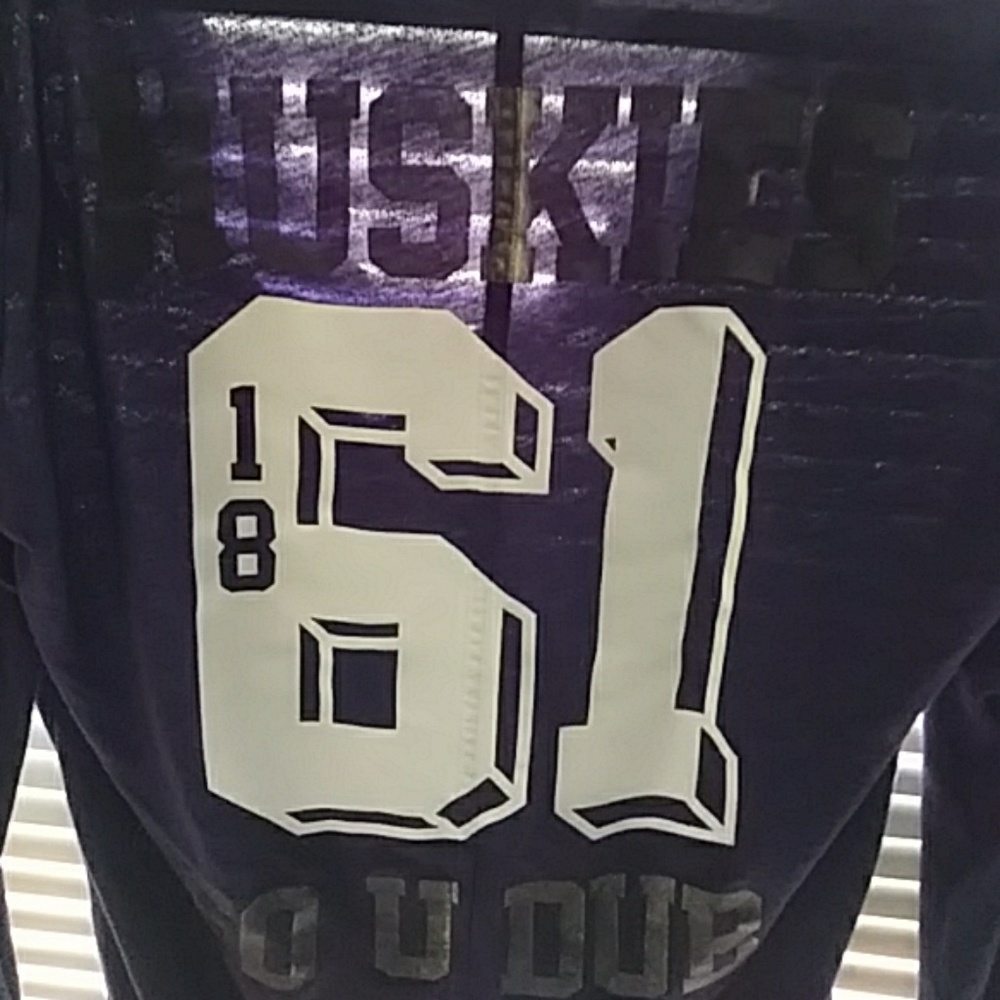PINK BRAND HUSKIES SHIRT