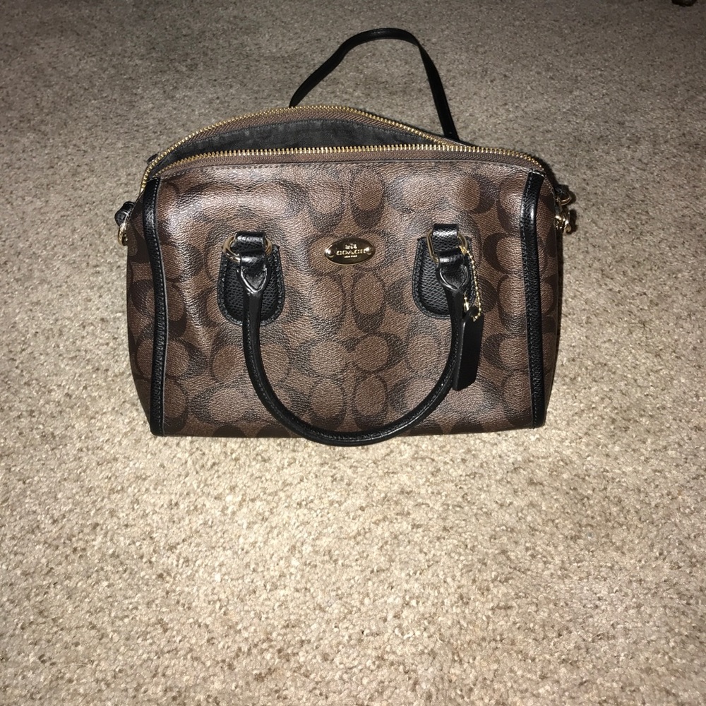 🔴SOLD🔴 Coach Crossbody.