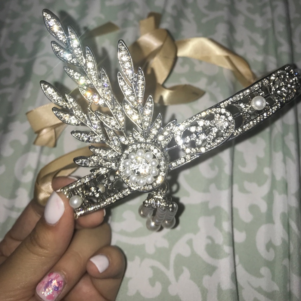 Flapper girl head band