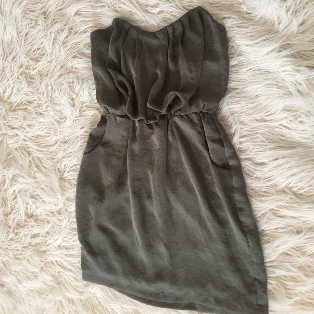 Party dress- new