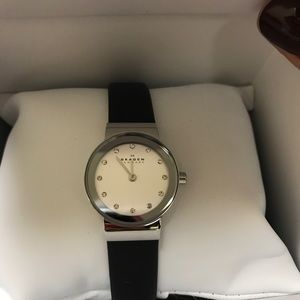 NWT Skagen small women's dress watch