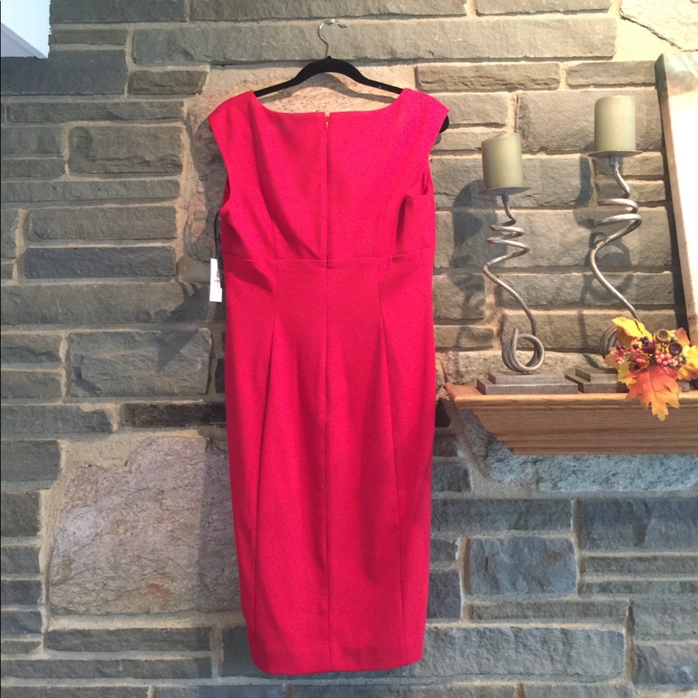 Dress - Picture 2 of 3