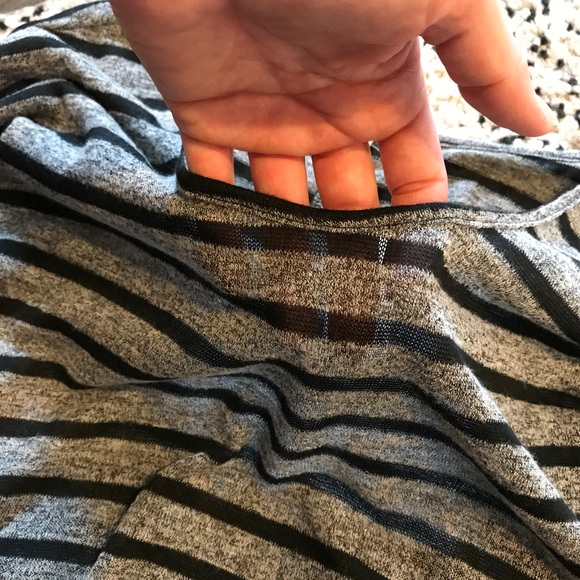 Crop top bundle {2} - Picture 4 of 7