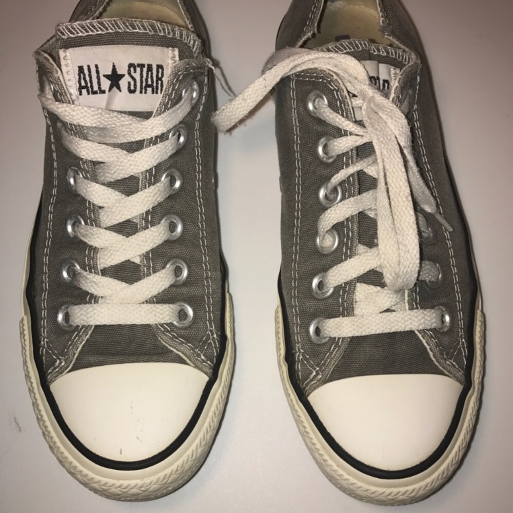 Gray Converse Women's size 7