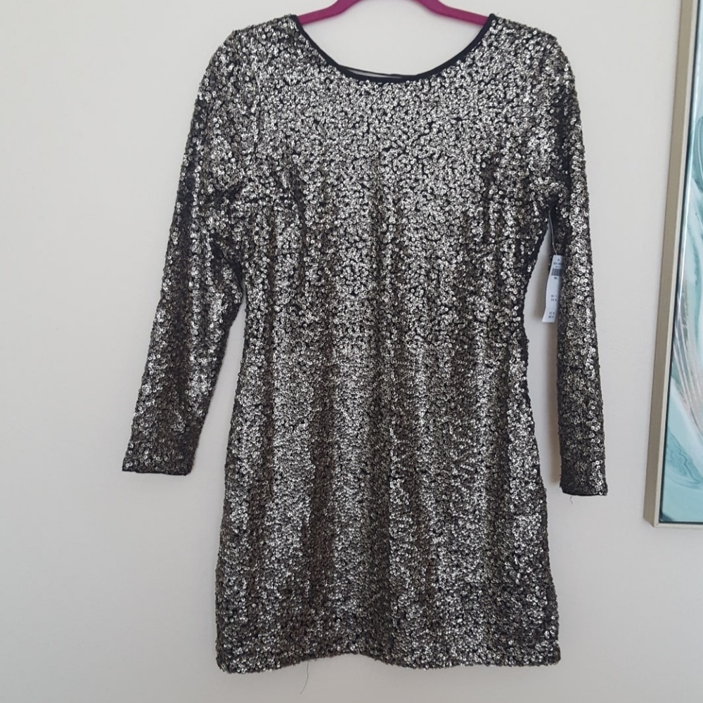 NWT sequined A&F dress