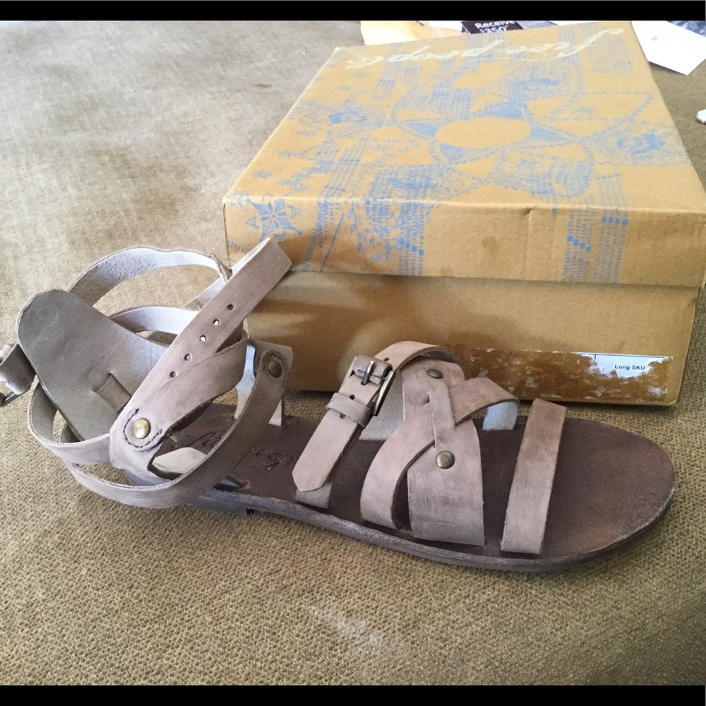 FREE PEOPLE DURANGO TAN LEATHER GLADIATOR SANDALS