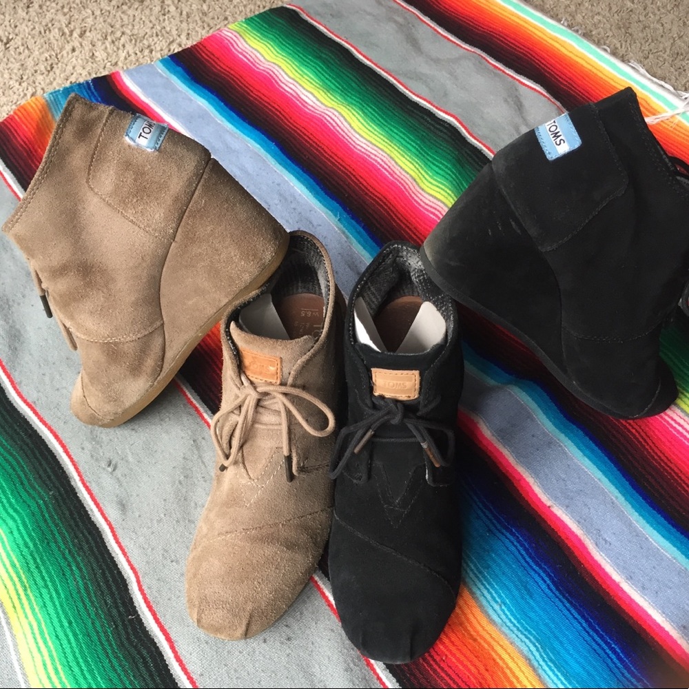 2 For 35$ TOMS Wedge Boots