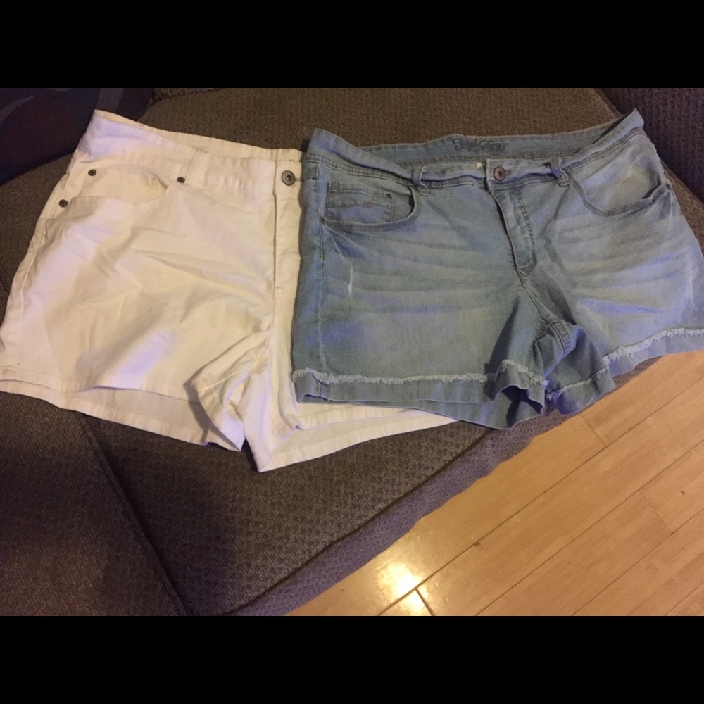 Faded glory bundle 2 shorts