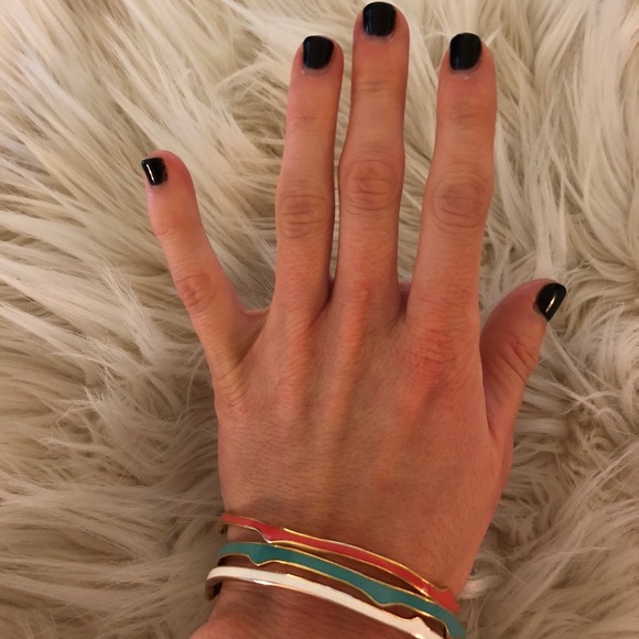 Pretty summer bangles - Picture 1 of 2