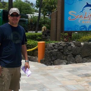 Meet your Posher, Victor