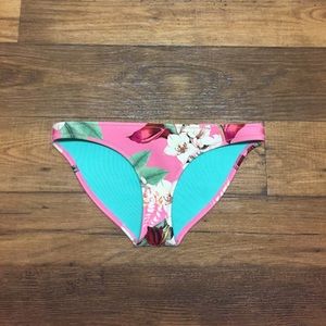 Floral triangl bottoms