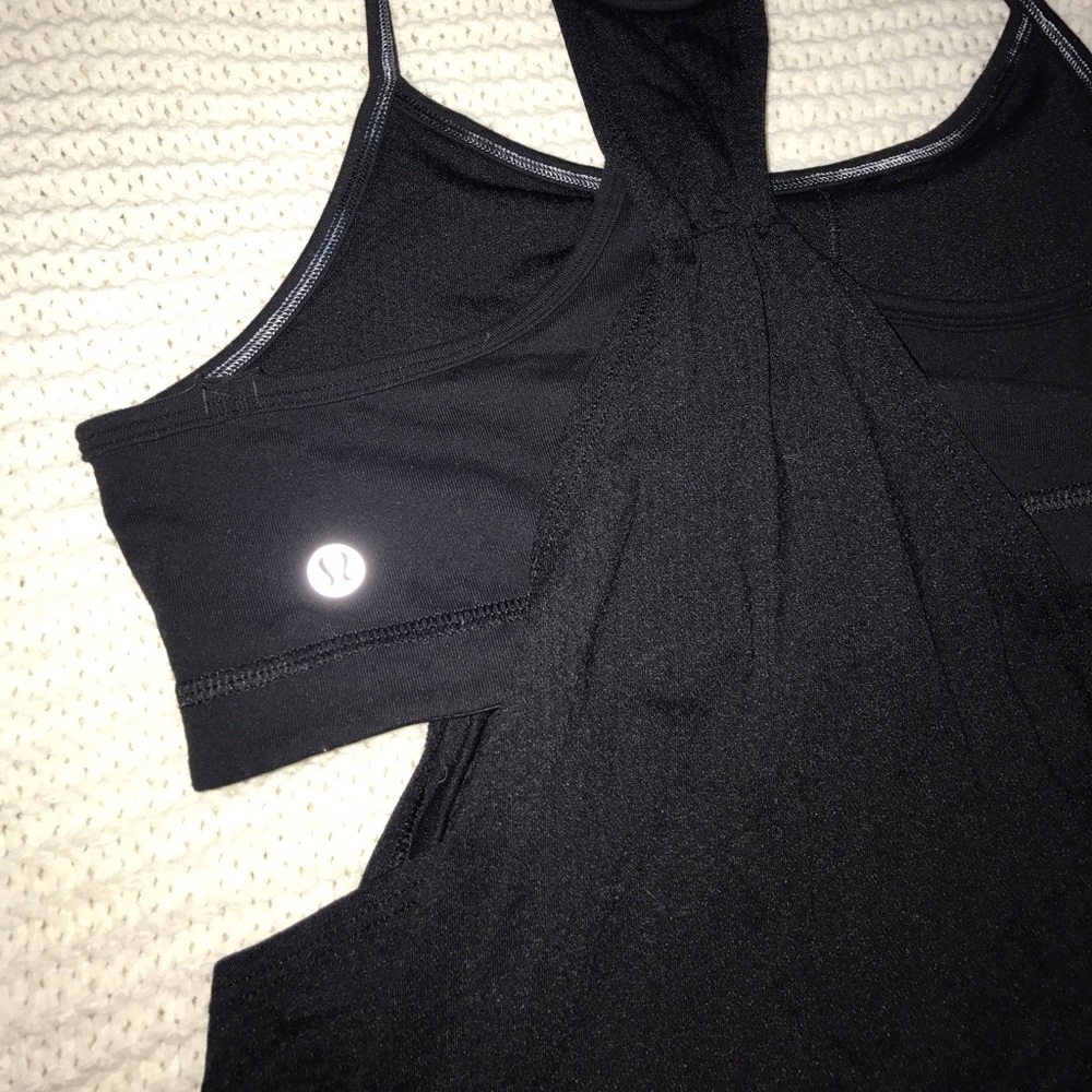 Black lululemon tank